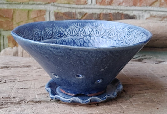 Handbuilding Berry Bowls with Sunsuk Lee