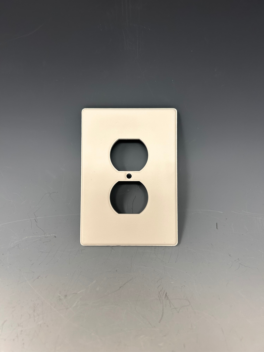 PYO Outlet Cover